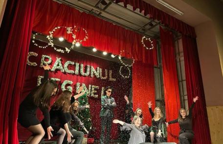 Crăciunul Reginei - Spiritul sărbătorilor de iarnă transmis prin vocile reginiștilor – FOTO