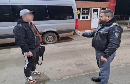 Bărbat din Republica Moldova prins cu un permis de conducere fals, cumpărat cu 300 de euro