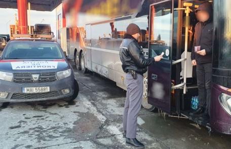 Urmărit pentru infracţiuni de violenţă în familie, depistat de poliţiştii de frontieră la Stânca