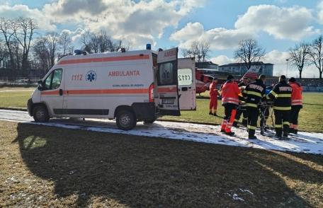 Bărbat din Dorohoi preluat de urgență de elicopterul SMURD - FOTO