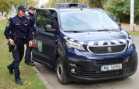 Botoșănean de 20 de ani prins în flagrant, cu droguri, de jandarmi