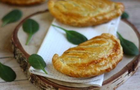 Foietaj umplut cu ciuperci și spanac - FOTO