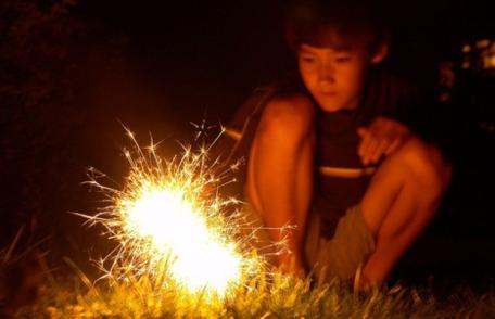 Incendiu generat de jocul copiilor cu focul, la Durnești