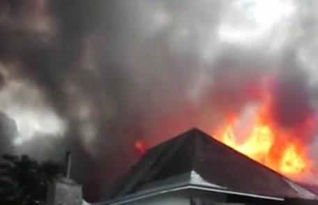 Persoană decedată într-o casă cuprinsă de incendiu, la Cervicești