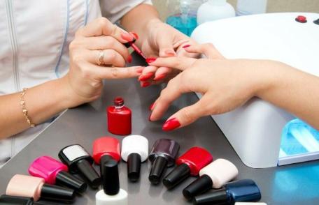 ANAF vrea să reducă evaziunea fiscală și pornește verificarea. Coafezele, somate să își plătească impozitele!