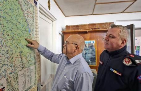 Mai multe gospodării inundate în urma precipitațiilor abundente! Exercițiu la Trușești - FOTO