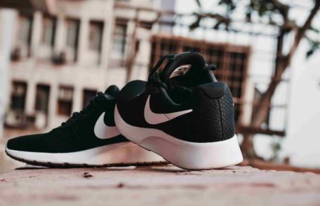 Ghid complet pentru alegerea adidașilor de damă pentru alergat