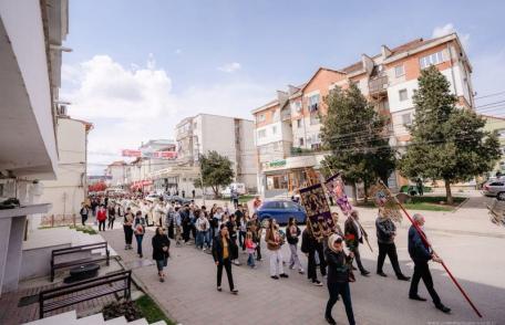 Credincioșii dorohoieni - pelerini împreună cu Hristos Domnul spre Ierusalimul mântuirii - FOTO