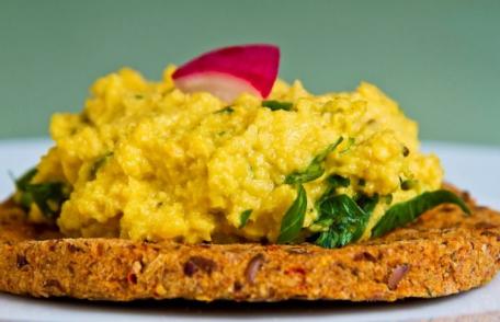 Pastă picantă din cartofi dulci