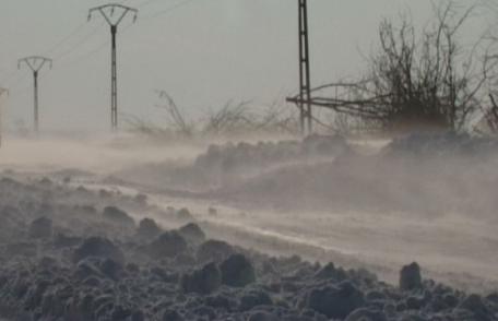 Vezi ce drumuri din judeţ mai sunt închise