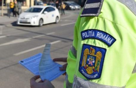 Peste 30 de permise de conducere reținute de polițiști în weekendul care a trecut