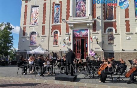 Filarmonica „George Enescu” Botoșani - Spectacol de excepție la Dorohoi - FOTO