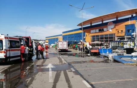 Explozie Dedeman Botoșani: În acest moment sunt 12 victime. A fost solicitat elicopterul SMURD