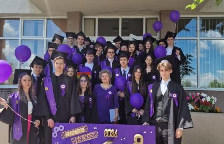 Liceul „Regina Maria”, Dorohoi - promoția 2020-2024 la final de liceu - FOTO