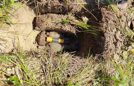 Explozie controlată în poligonul militar Copălău pentru distrugerea unor elemente de muniție