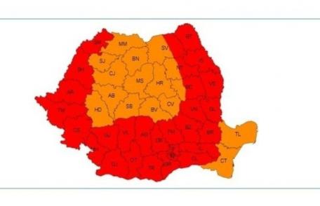Valul de căldură va persista în toată ţara şi în zilele următoare