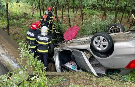 Accident rutier la Baisa: Cinci persoane au avut nevoie de îngrijiri medicale - FOTO