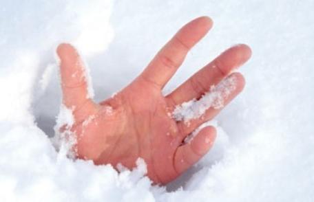 Primul ajutor pe care trebuie să-l acorzi în caz de degerături