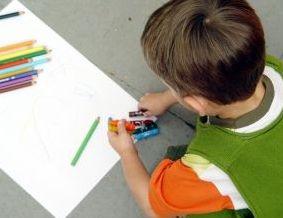 Începe evaluarea copiilor pentru clasa pregătitoare şi clasa I