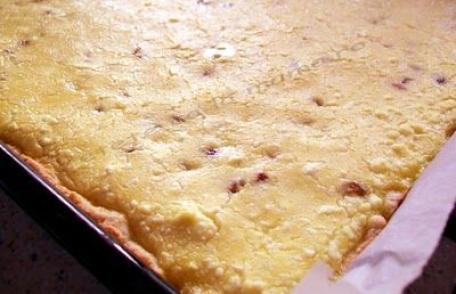 Prăjitură cu brânză