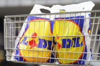 Interzis românilor: Magazinul Lidl refuză clienţii români. Vezi unde