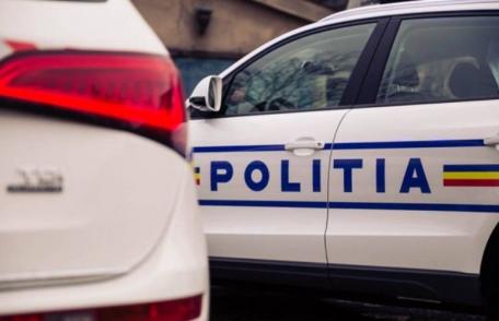 Tânăr reținut de polițiștii din Săveni. Acesta nu a oprit la semnalele polițișilor, întrucât era băut și conducea un autoturism fără asigurare și ITP