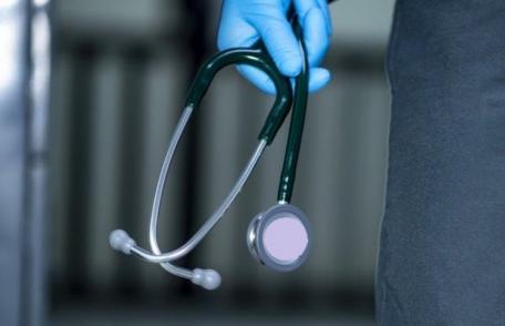 Guvernul a schimbat regimul fiscal al medicilor din privat