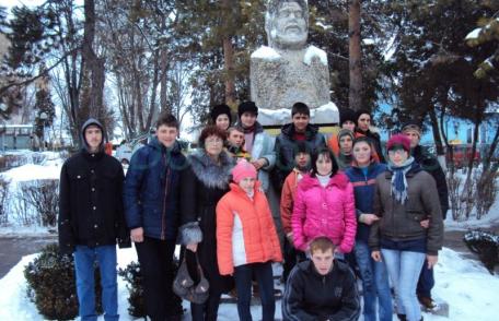 Biblioteca Municipală Dorohoi - „Pe urmele lui Ion Creangă”