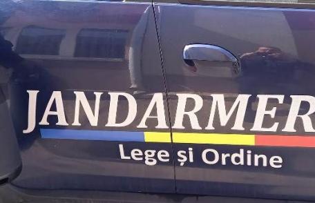 Bărbat amendat de jandarmi pentru tulburarea liniștii publice 