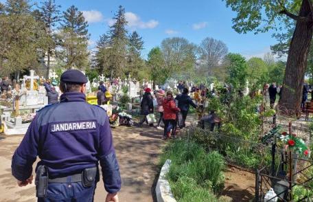 „Este interzis picnicul în cimitir” - Jandarmii botoșăneni vor supraveghea „Paștele Blajinilor”