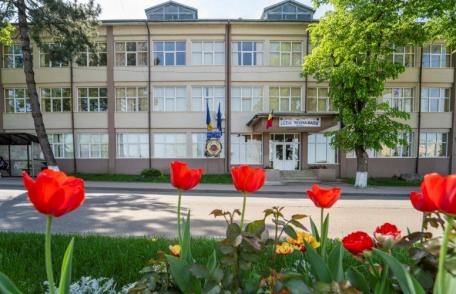 Liceul „Regina Maria” Dorohoi - Un pas înainte! - Oferta educațională 2025-2026