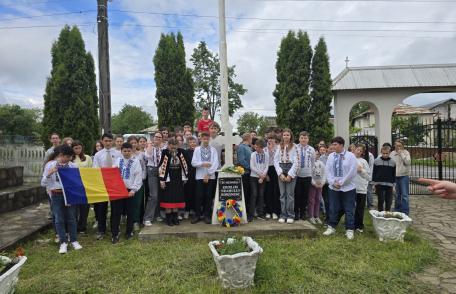 Ziua Eroilor – Lecția de demnitate pentru o nouă generație - FOTO