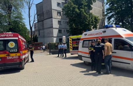 Doi copii au ajuns la spital după ce tavanul fals al unui spațiu de joacă s-a prăbușit