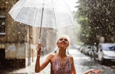 Meteorologii avertizează că vremea se va strica în a doua jumătate a lunii. Sfârșit de iunie cu ploi