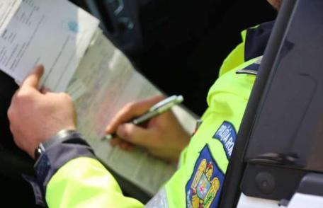Șofer băut, observat de polițiști în timp ce a acroșat un alt autoturism 