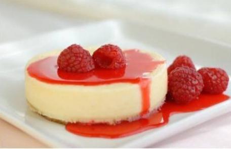 Cheesecake cu zmeură