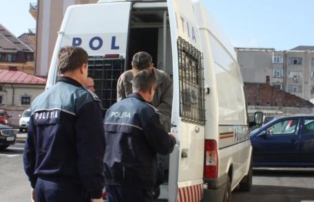 Tânăr reținut pentru tentativă de viol și tâlhărie