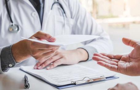 Ministrul Sănătății anunță schimbări în acordarea concediilor medicale. „Trebuie modificați indicatorii”