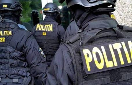 Percheziții la locuințele unor persoane din comuna Roma, bănuite de comiterea infracțiunii de contrabandă