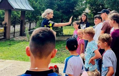 Activități pentru siguranța copiilor în cadrul campaniei „Dorințe împlinite la vârste potrivite”