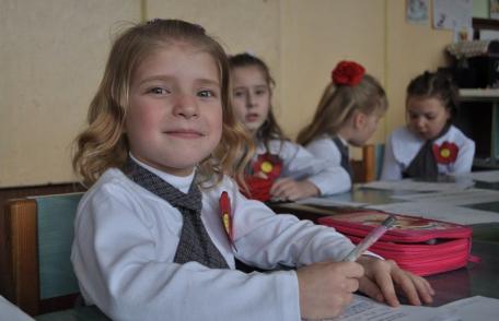 Școala Al. I. Cuza Dorohoi „ Step by Step  - 100 de zile de școală”