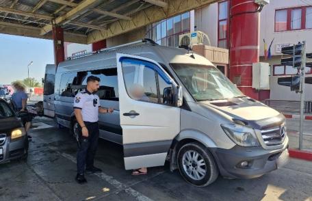 Carte de identitate falsă descoperită asupra unui cetăţean din Republica Moldova