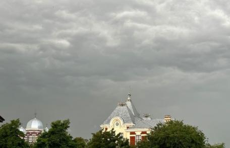 Meteorologii au emis o avertizare Cod Galben de instabilitate atmosferică județul Botoșani