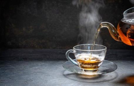 Ceaiul care elimină toxinele și reduce riscul de pietre la rinichi