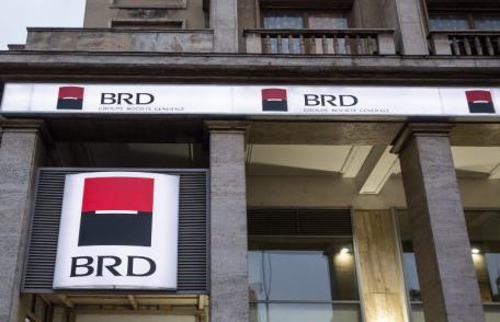 BRD și-a notificat toți clienții. Ce se întâmplă cu datele de pe buletin. S-a trecut la varianta digitală