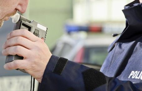 Reținut de polițiști după ce a condus sub influența alcoolului