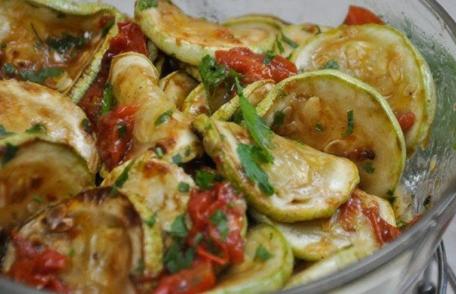 Salată de dovlecei