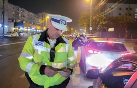 Peste 40 de permise reținute de polițiști în weekendul care a trecut 