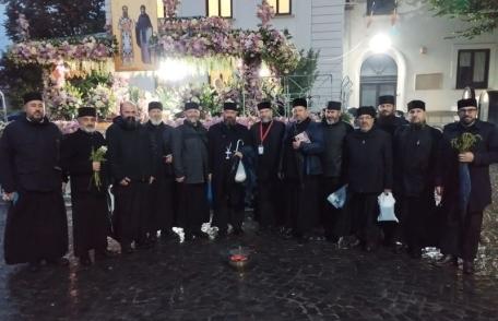 Preoții dorohoieni, aproape de pelerini în prima zi a pelerinajului la Sfânta Cuvioasă Parascheva