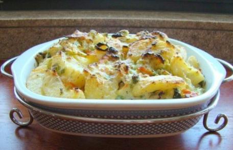 Cartofi gratinați la air fryer